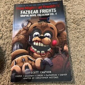 Five Nights at Freddy's Fazbear Frights Graphic Novel Vol. 4